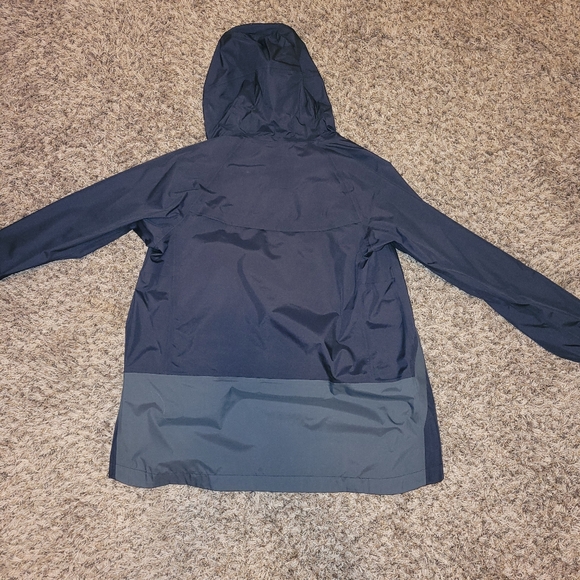 Sold...NIKE Sportswear Black Tech Jacket - Picture 9 of 9